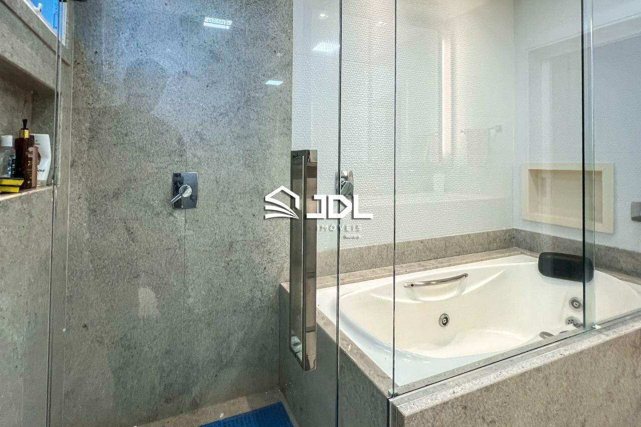 Apartamento à venda no bairro Victor Konder: 