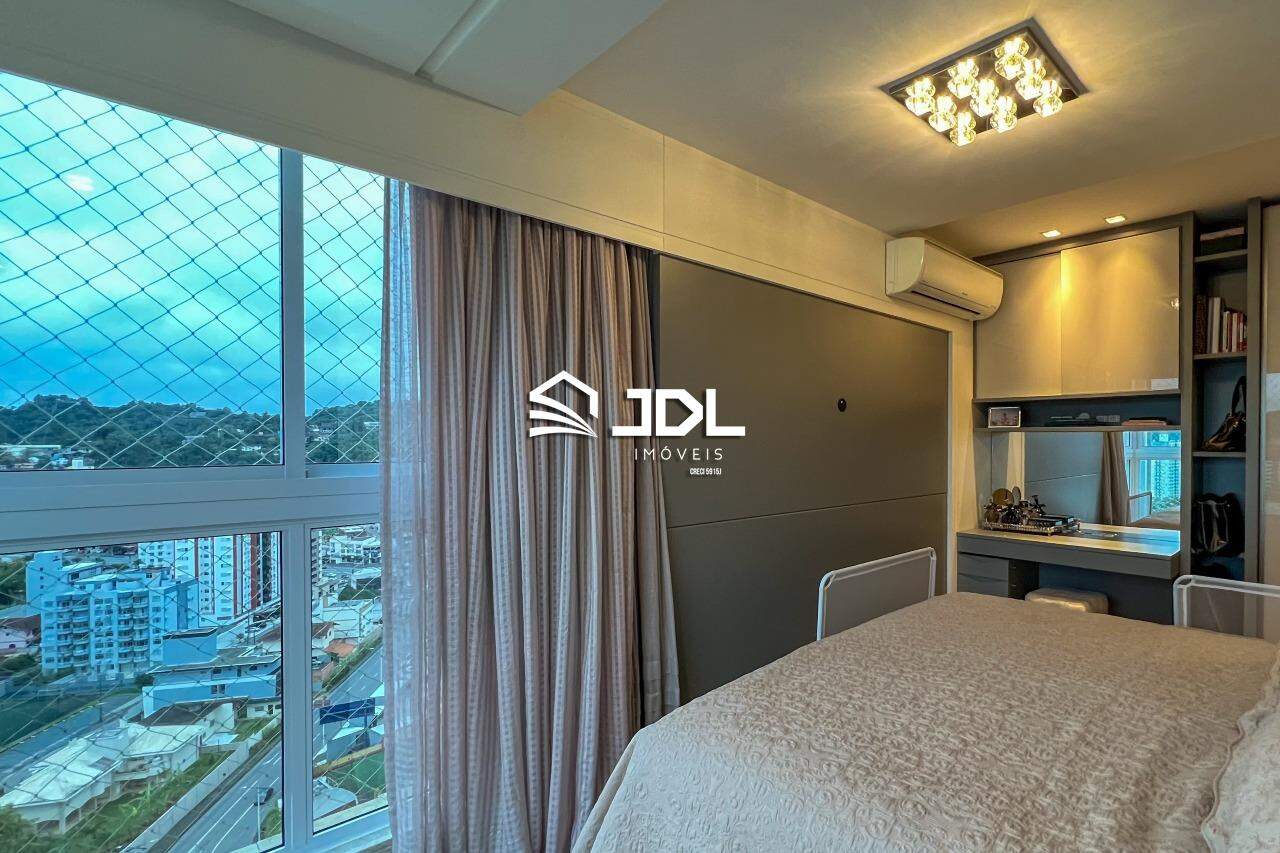 Apartamento à venda no bairro Victor Konder: 