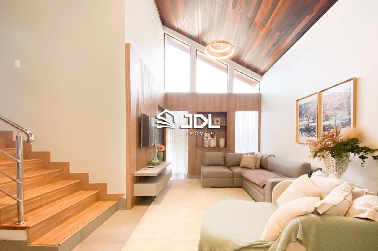 Casa à venda no bairro Itoupava Central: 