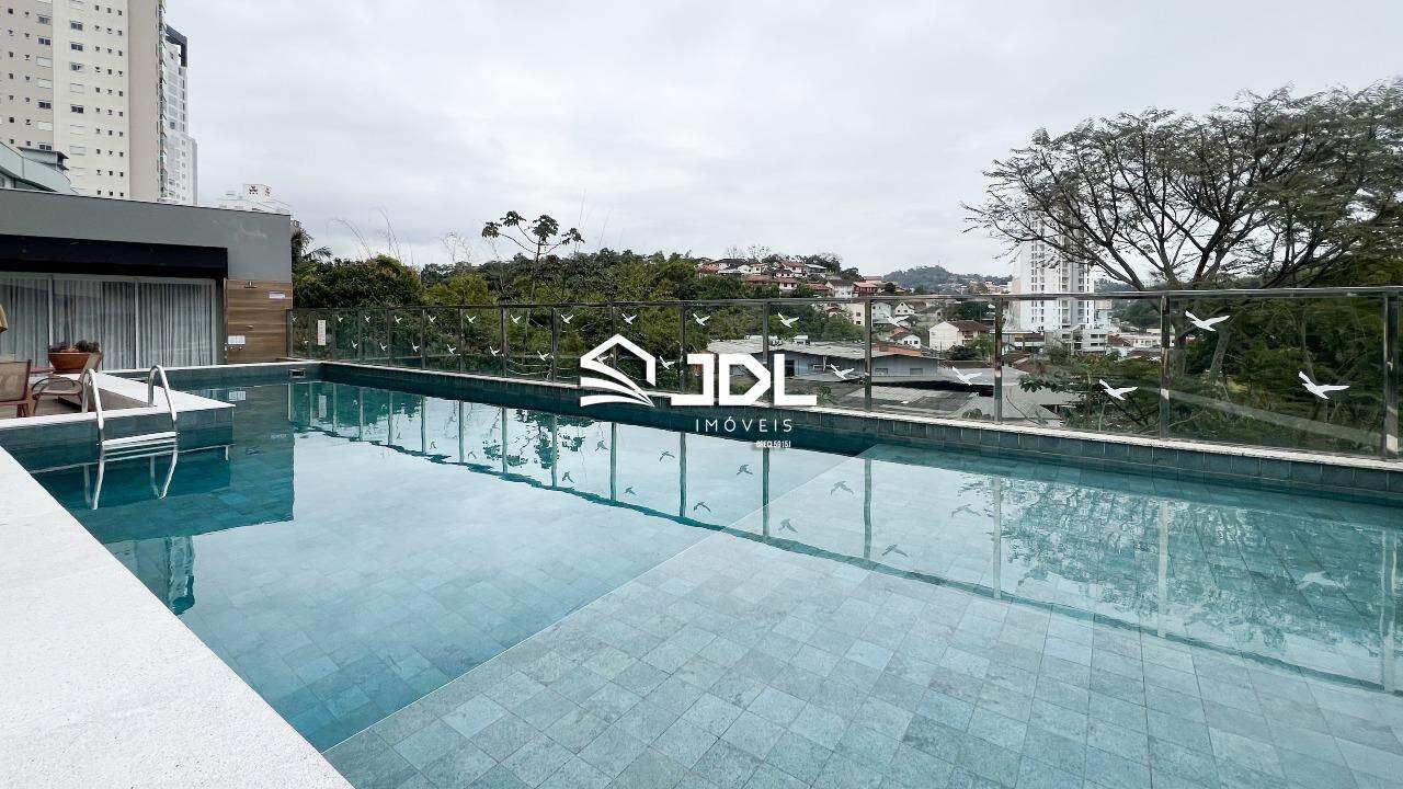 Apartamento à venda no bairro Velha: 