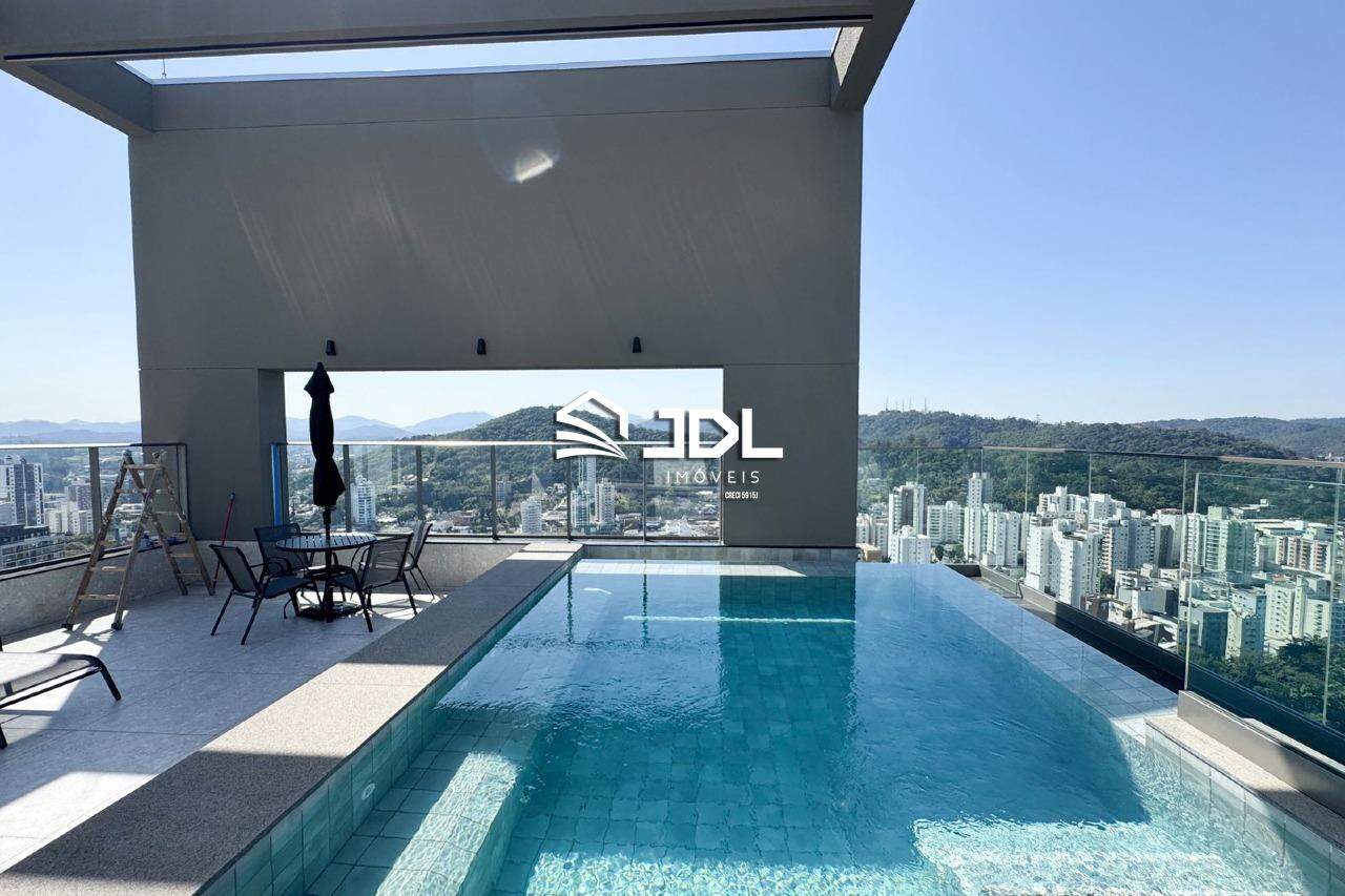 Apartamento à venda no bairro Victor Konder: 