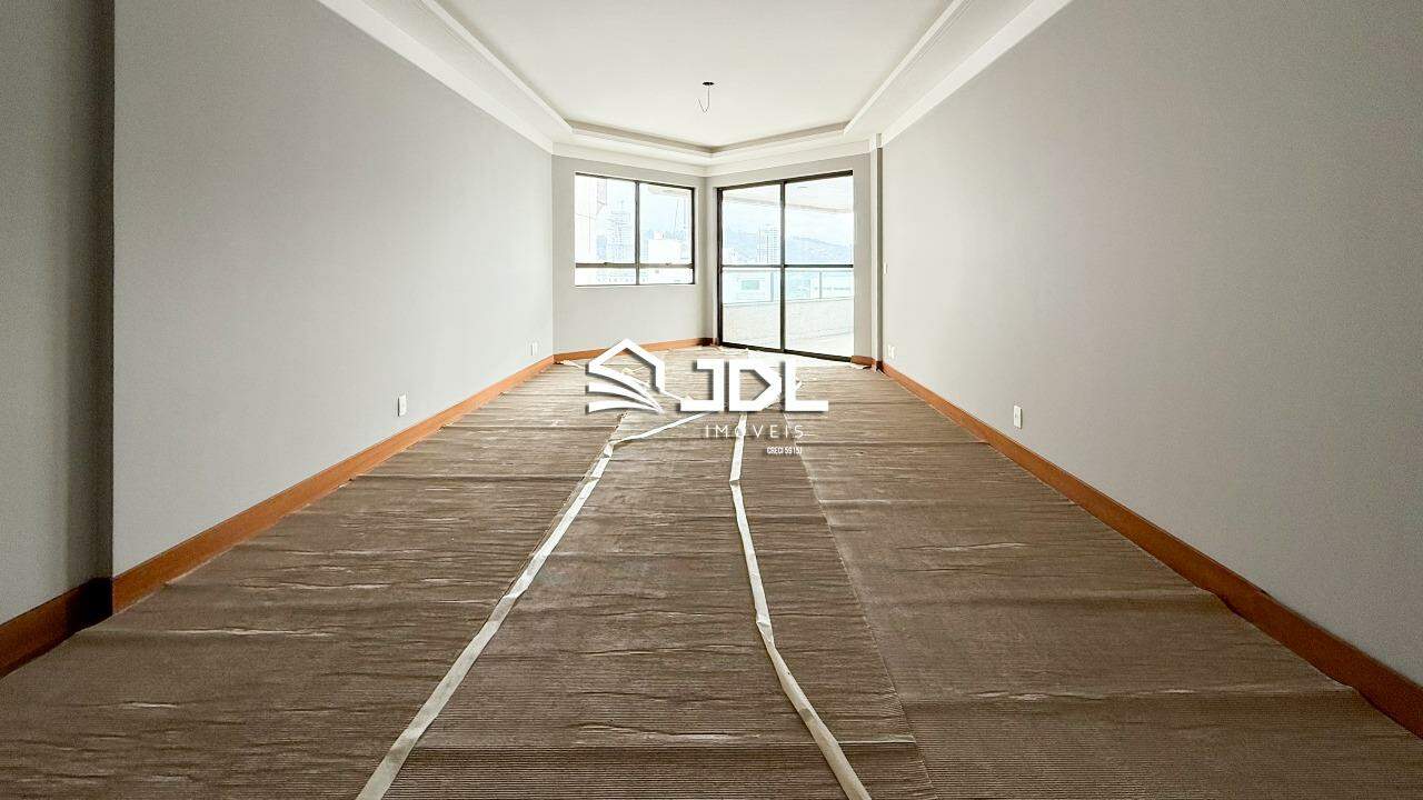 Apartamento à venda no bairro Jardim Blumenau: 