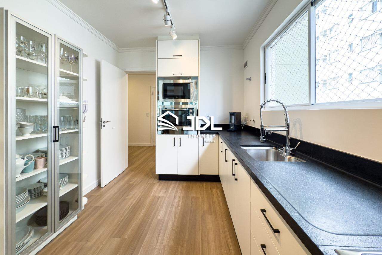 Apartamento à venda no bairro Victor Konder: 