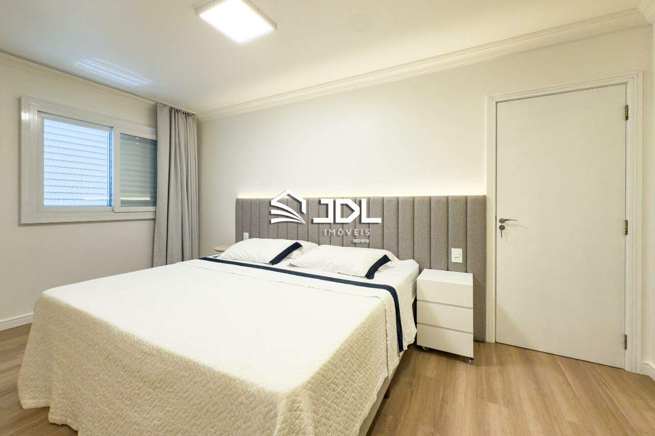 Apartamento à venda no bairro Victor Konder: 