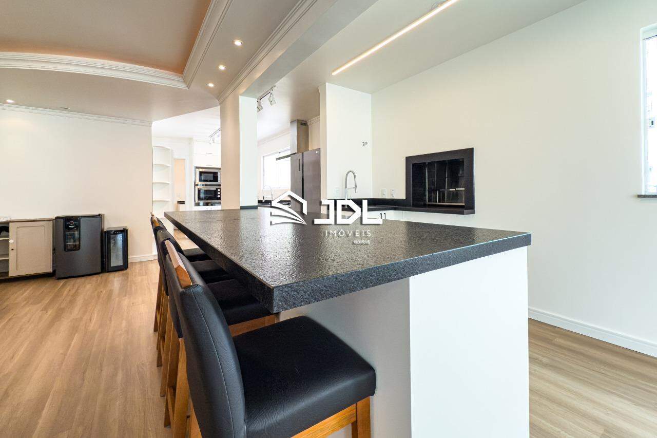 Apartamento à venda no bairro Victor Konder: 