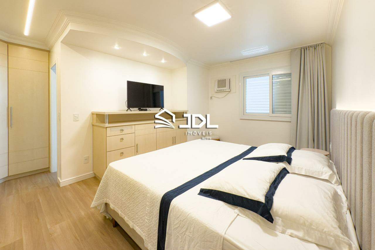 Apartamento à venda no bairro Victor Konder: 