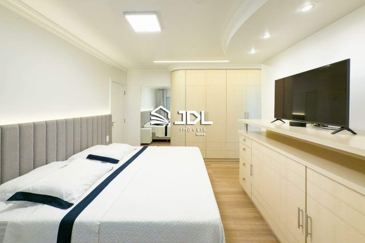 Apartamento à venda no bairro Victor Konder: 