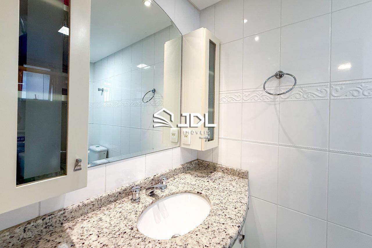 Apartamento à venda no bairro Victor Konder: 