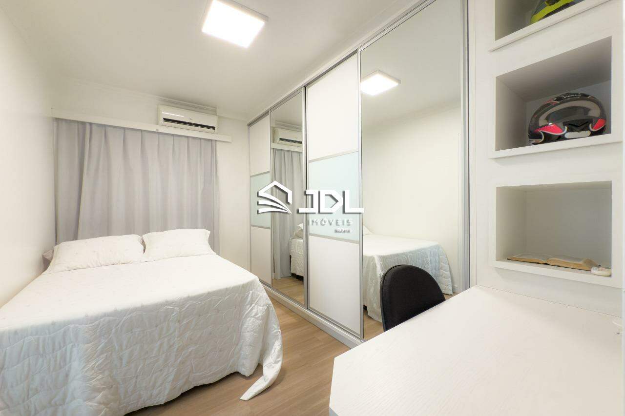 Apartamento à venda no bairro Victor Konder: 