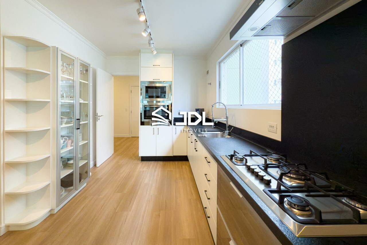 Apartamento à venda no bairro Victor Konder: 