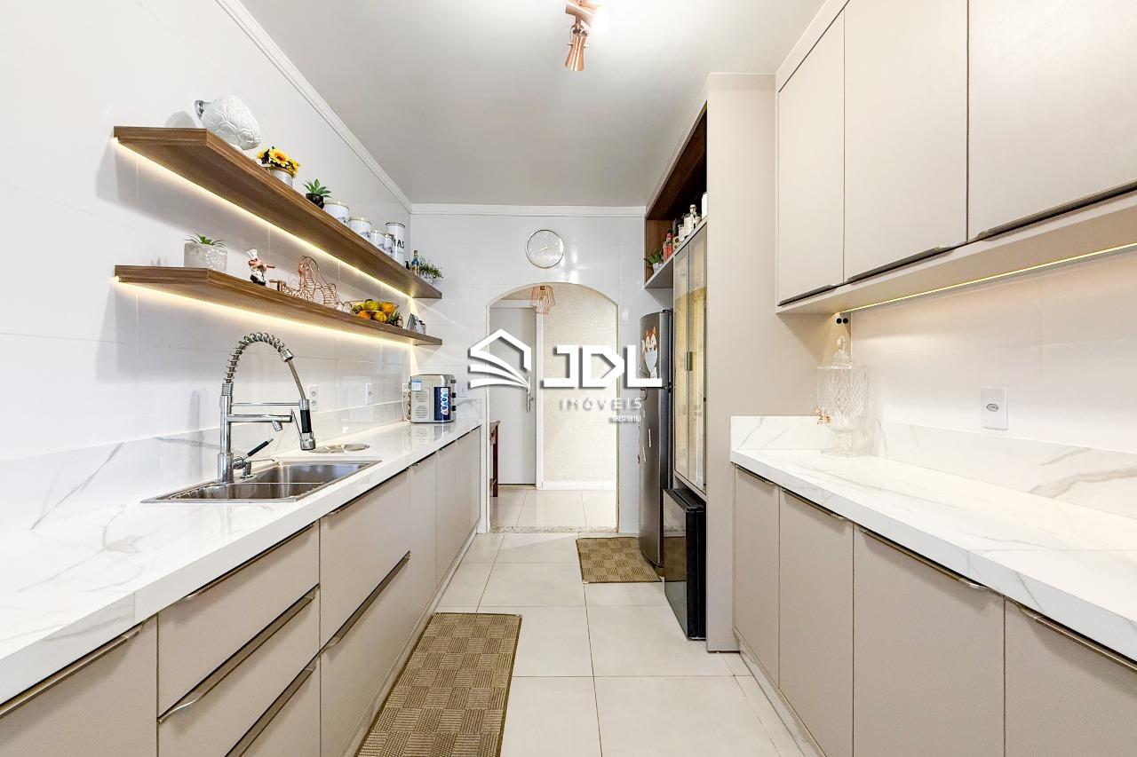 Casa à venda no bairro Escola Agrícola: 