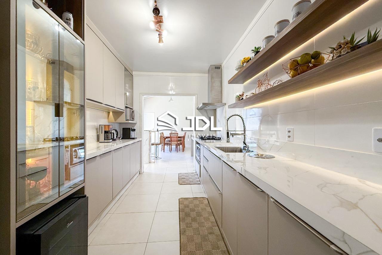 Casa à venda no bairro Escola Agrícola: 