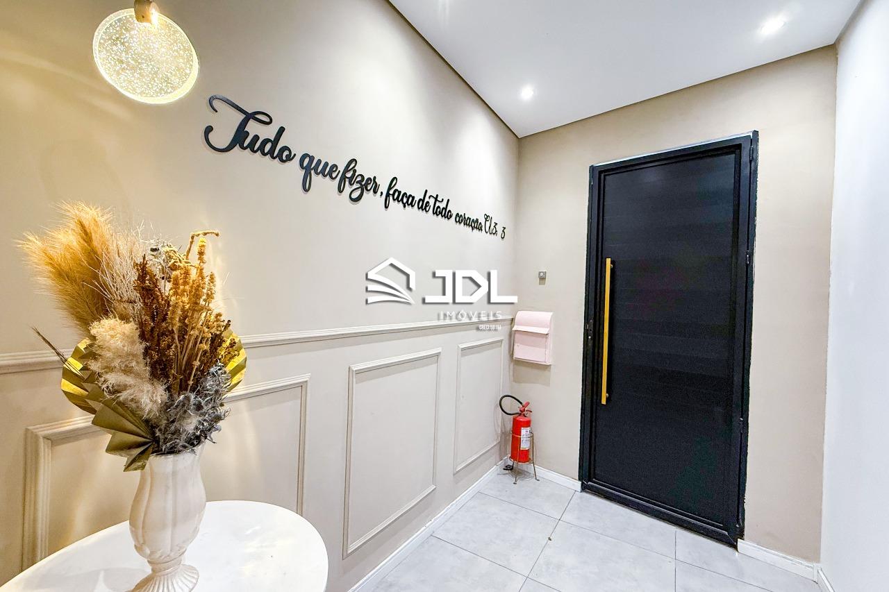 Casa à venda no bairro Escola Agrícola: 