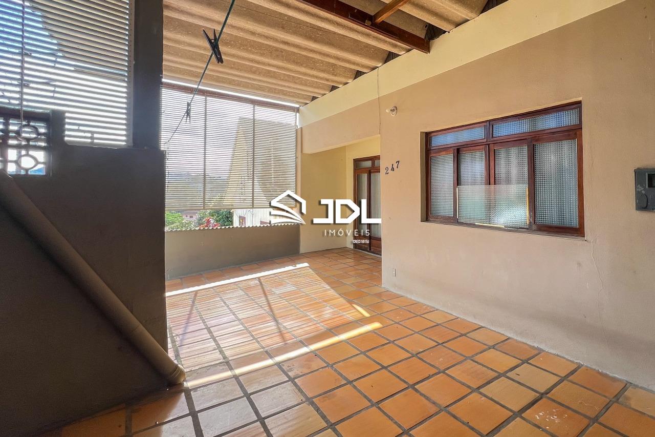 Terreno à venda no bairro Velha: 