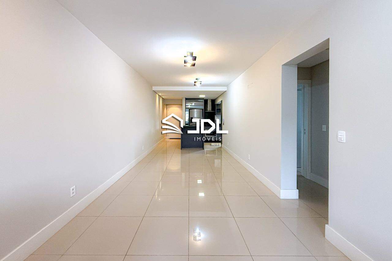 Apartamento à venda no bairro Vila Nova: 