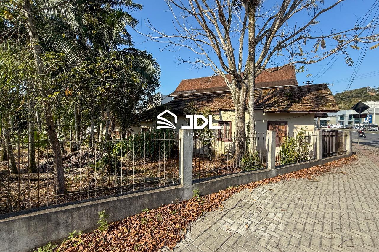 Terreno à venda no bairro Itoupava Norte: 