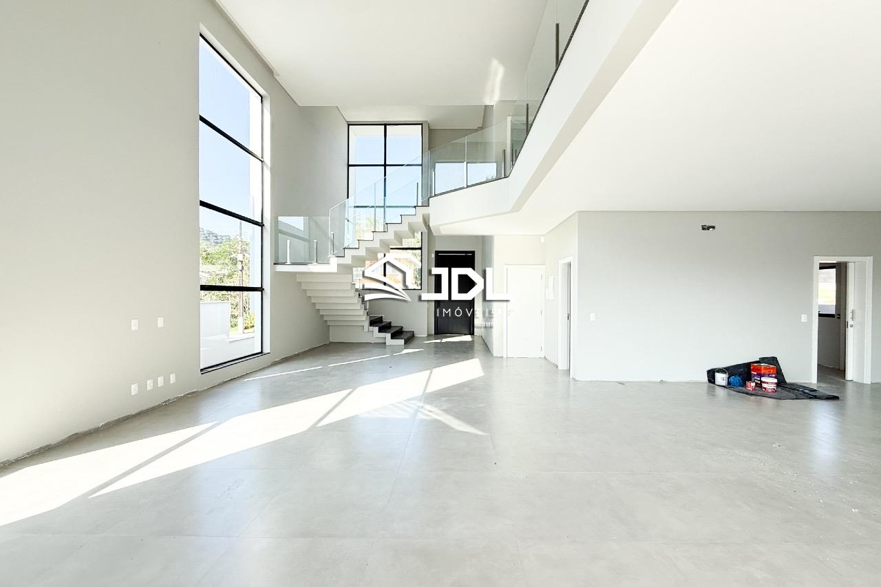 Casa à venda no bairro Itoupava Central: 