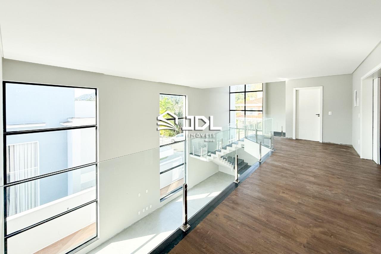 Casa à venda no bairro Itoupava Central: 