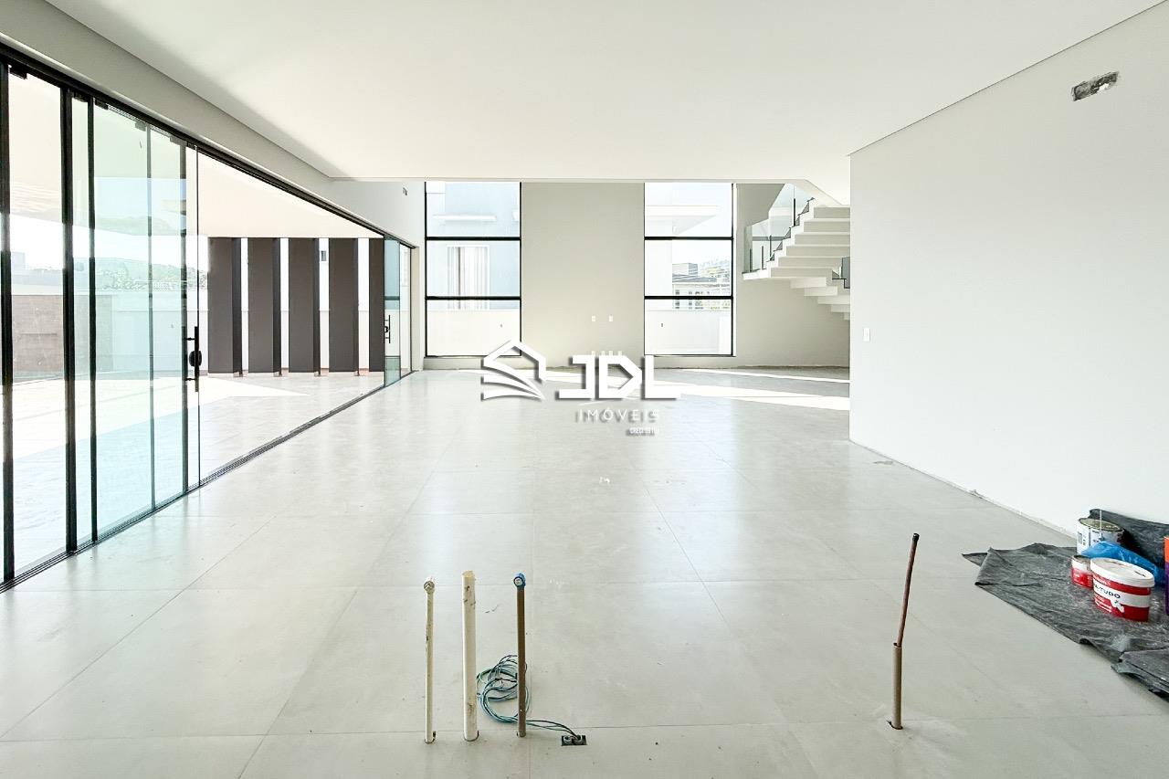 Casa à venda no bairro Itoupava Central: 