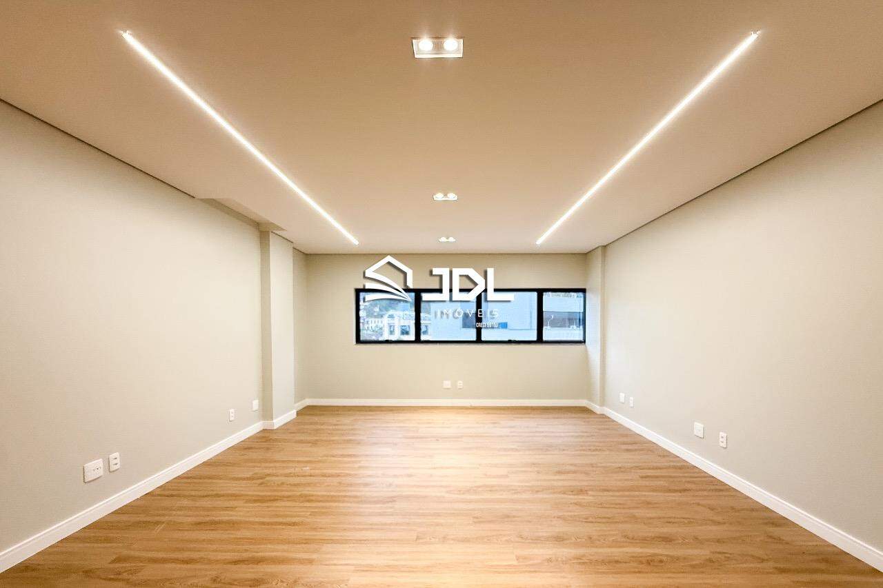 Sala à venda no bairro Garcia: 