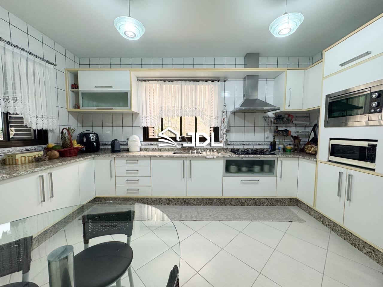 Casa à venda no bairro Fortaleza: 