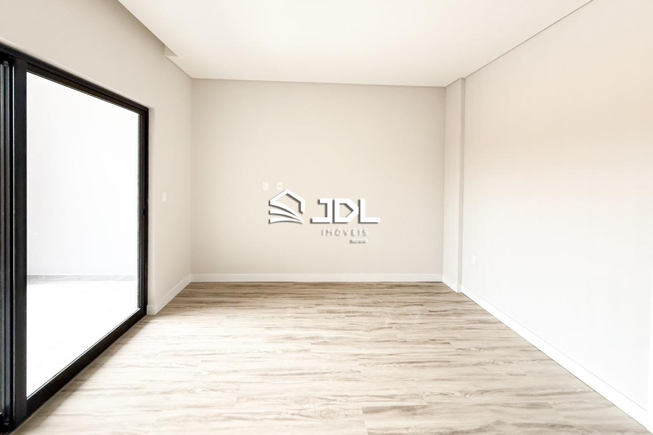 Casa à venda no bairro Ponta Aguda: 