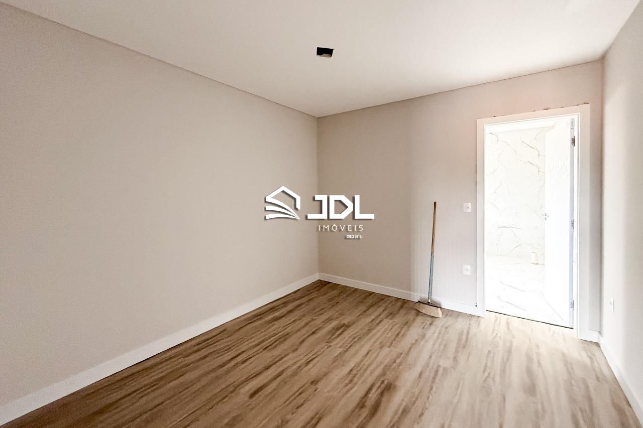 Casa à venda no bairro Ponta Aguda: 