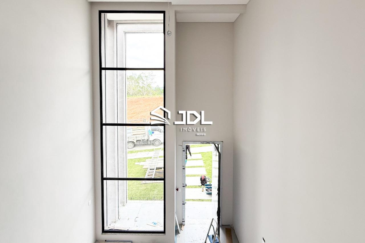 Casa à venda no bairro Ponta Aguda: 