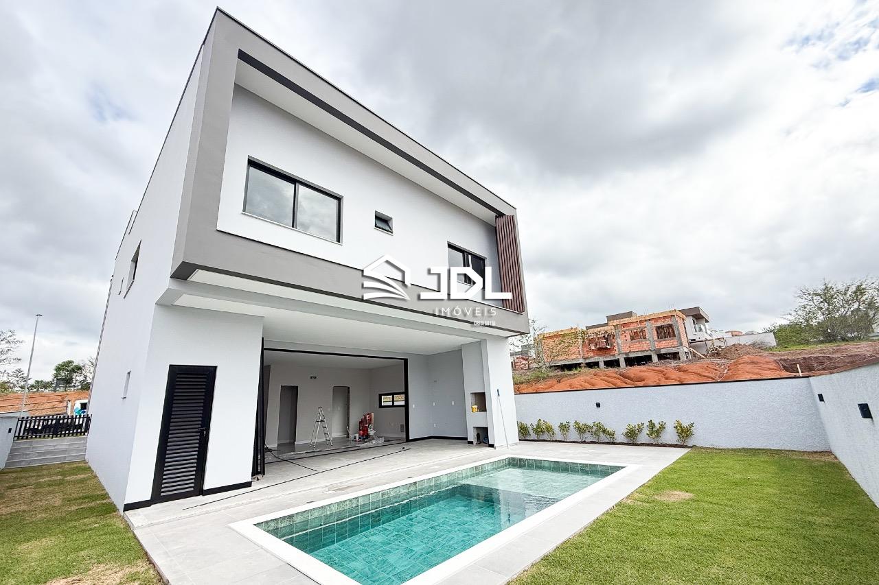 Casa à venda no bairro Ponta Aguda: 