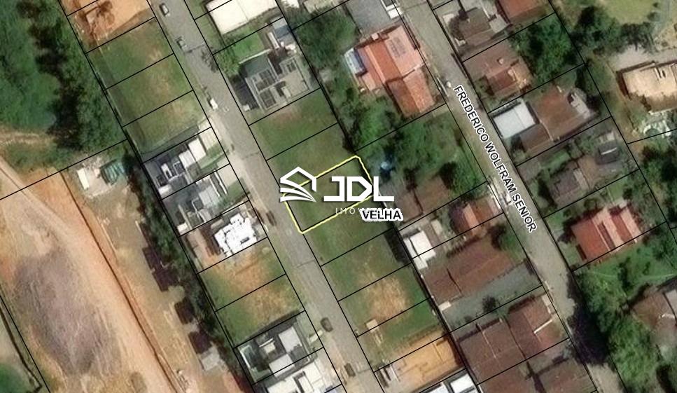 Terreno à venda no bairro Velha: 