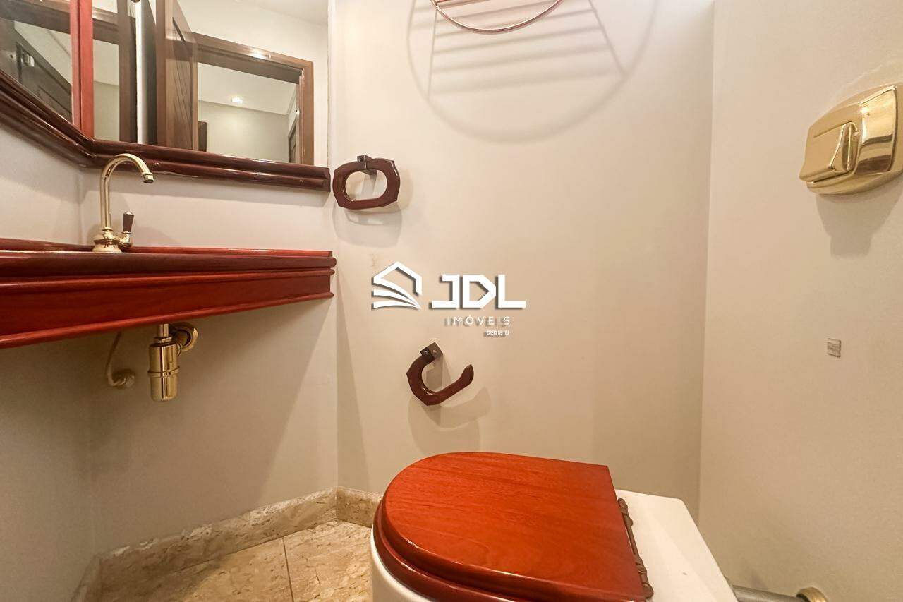 Casa à venda no bairro Velha: