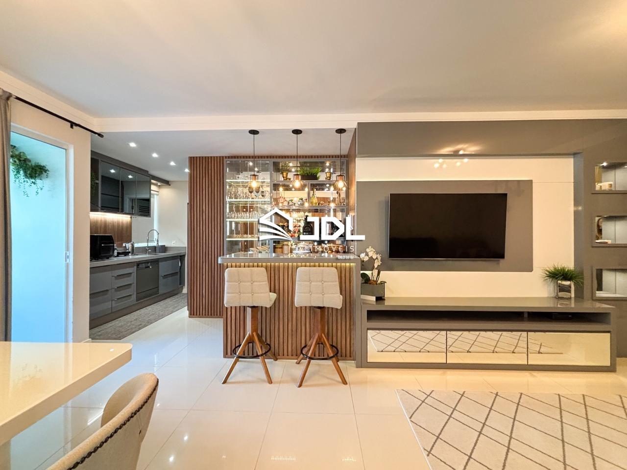 Apartamento à venda no bairro Velha: 