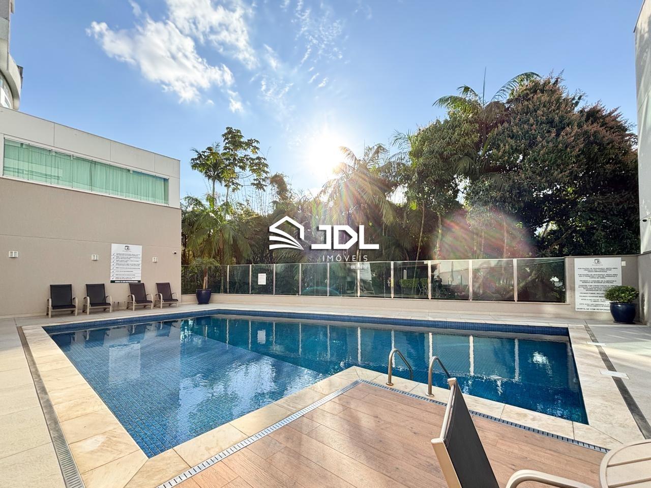 Apartamento à venda no bairro Velha: 