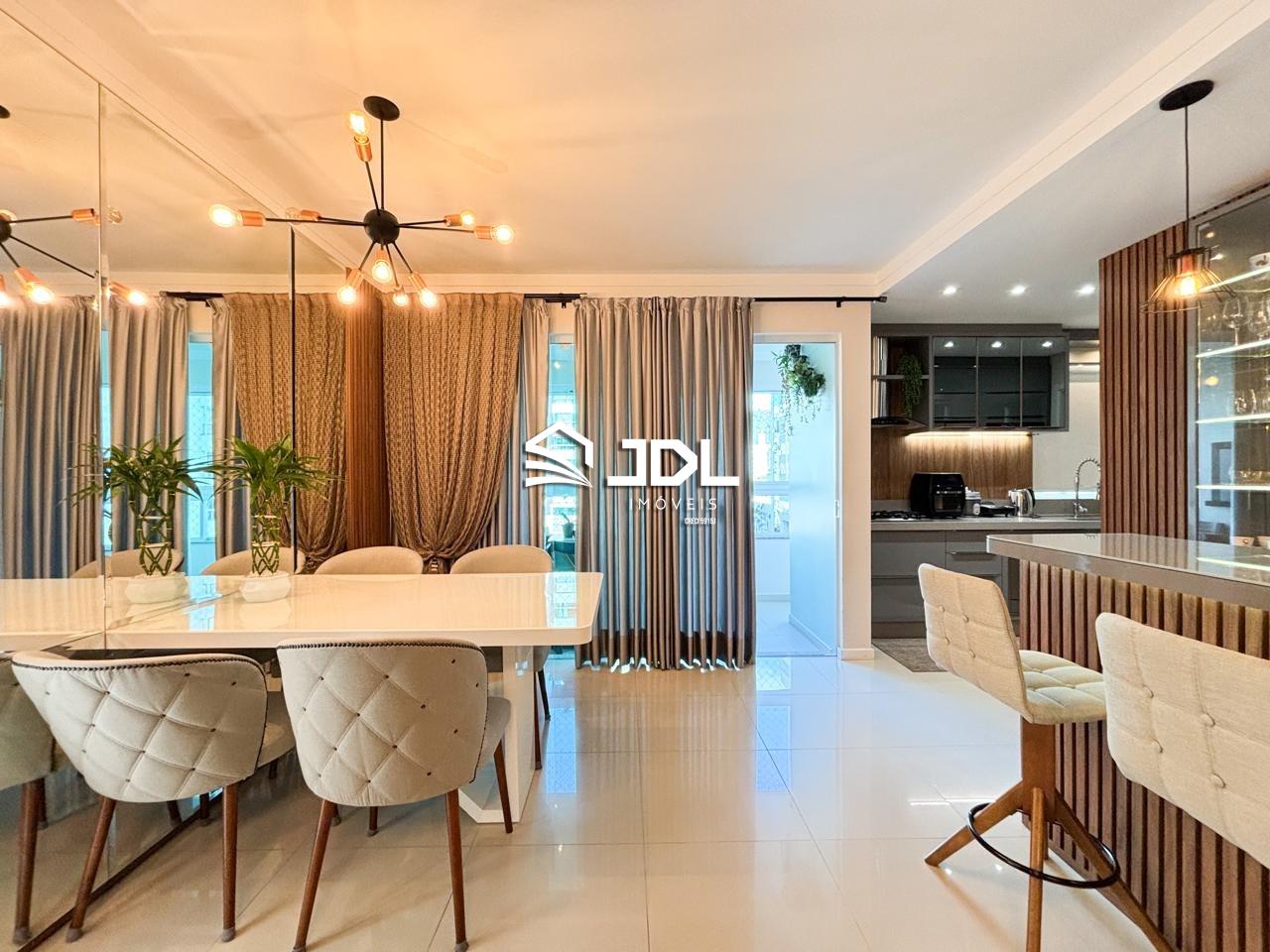 Apartamento à venda no bairro Velha: 