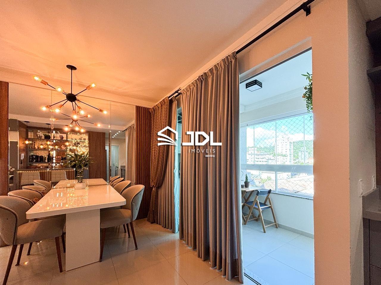 Apartamento à venda no bairro Velha: 