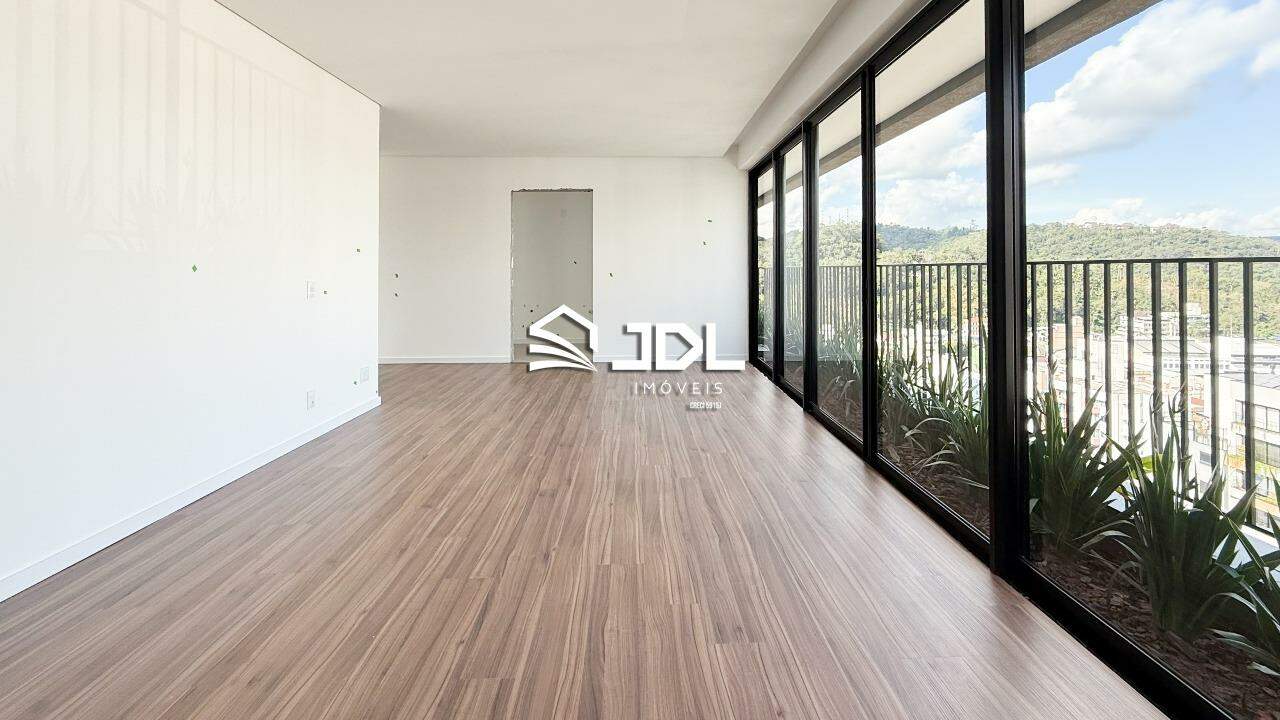Apartamento à venda no bairro Victor Konder: