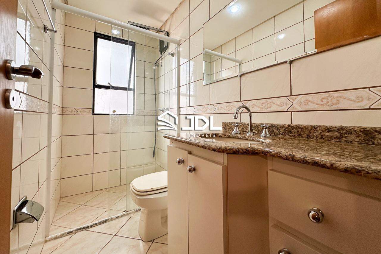 Apartamento à venda no bairro Vila Nova: 