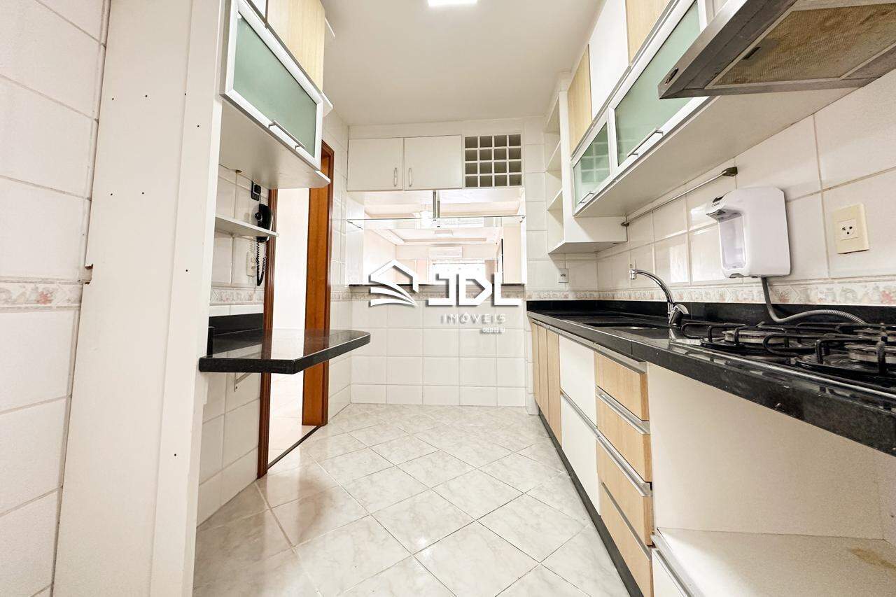 Apartamento à venda no bairro Vila Nova: 