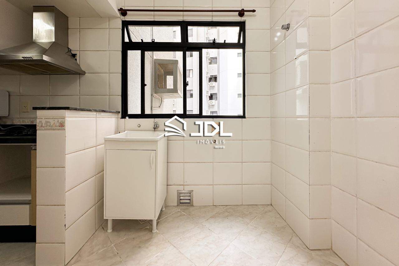Apartamento à venda no bairro Vila Nova: 