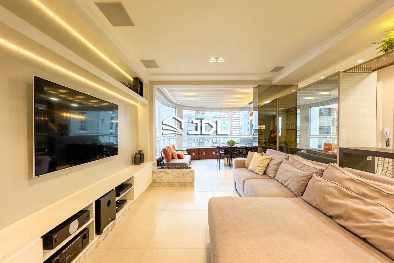 Apartamento à venda no bairro Vila Nova: