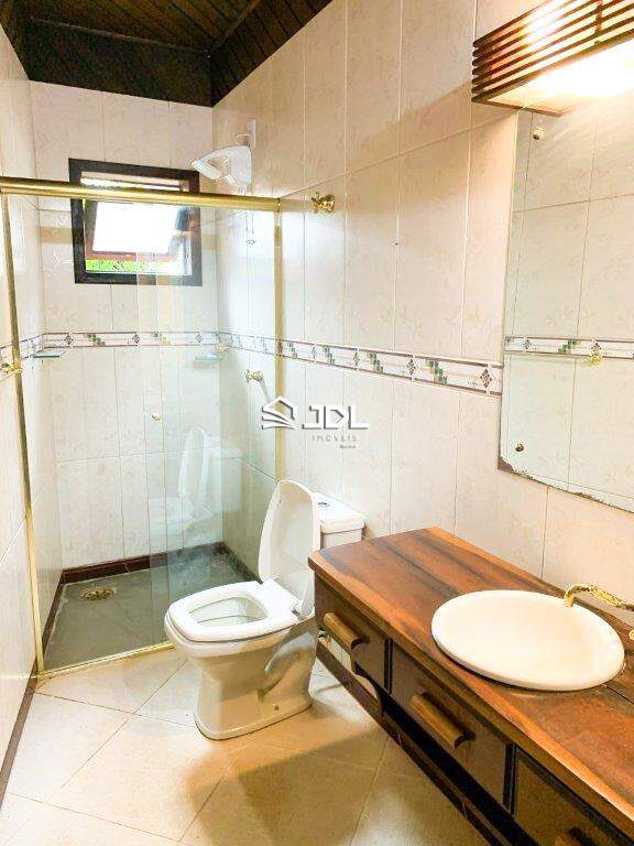 Casa à venda no bairro Velha: 