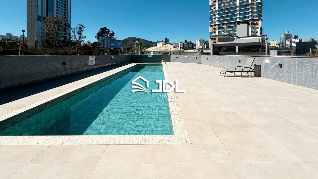 Apartamento à venda no bairro Centro: 