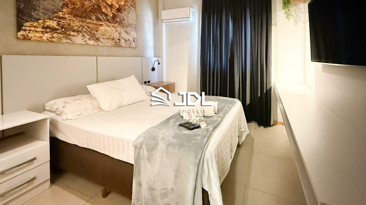 Apartamento à venda no bairro Centro: 