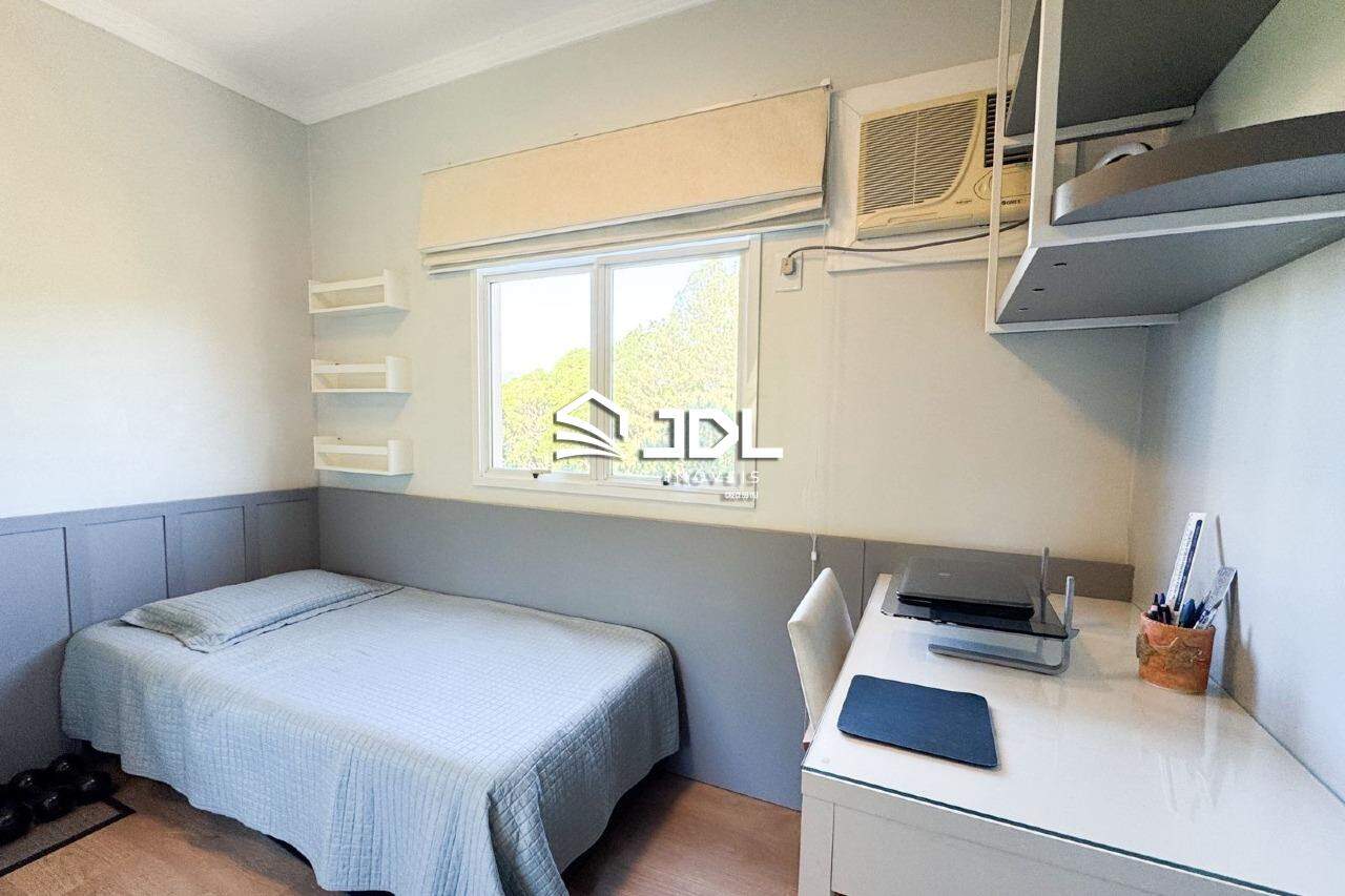 Apartamento à venda no bairro Vila Nova: 