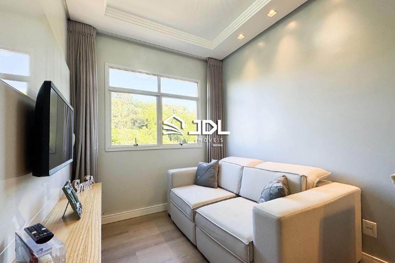 Apartamento à venda no bairro Vila Nova: