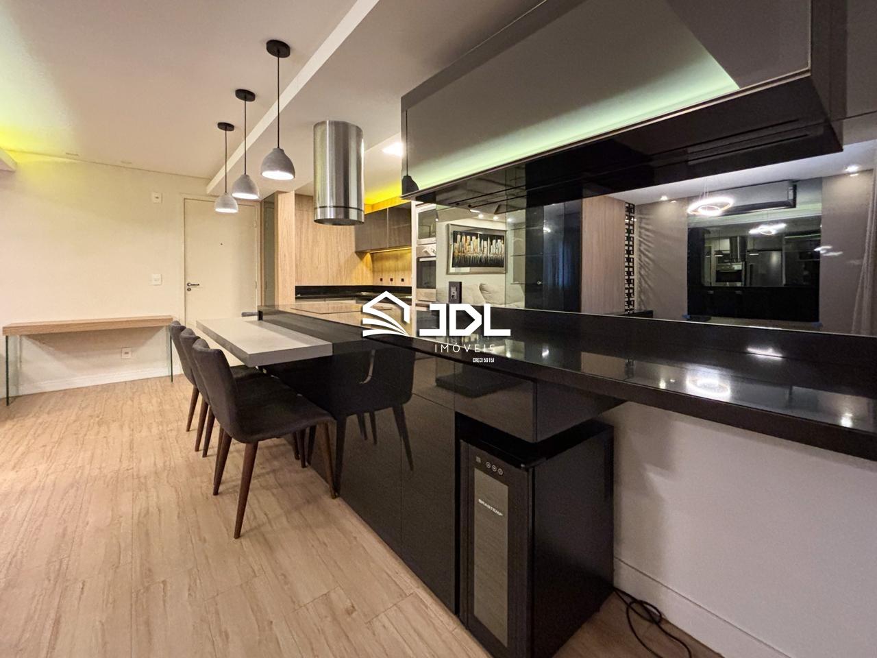 Apartamento à venda no bairro Tribess: 