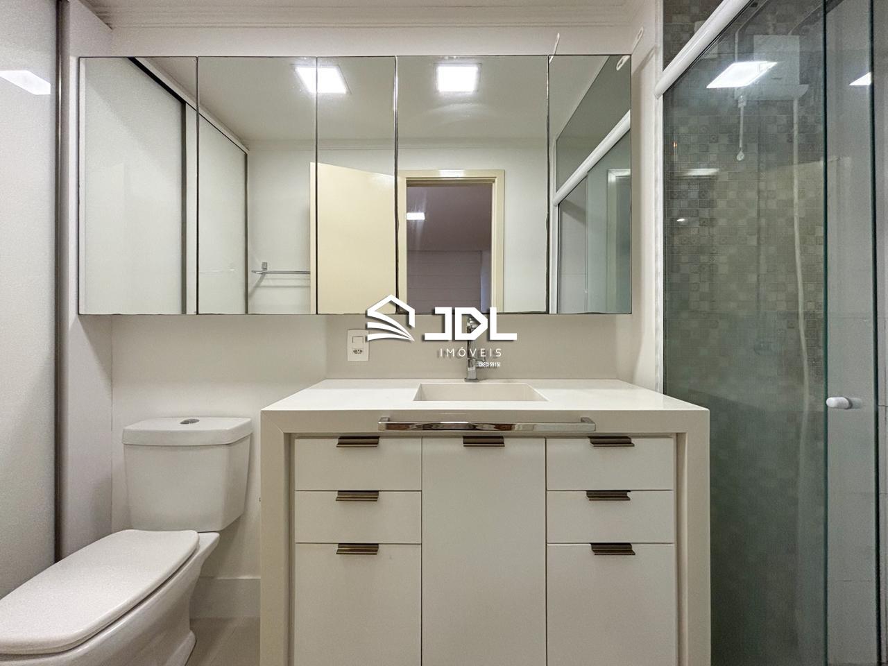 Apartamento à venda no bairro Tribess: 