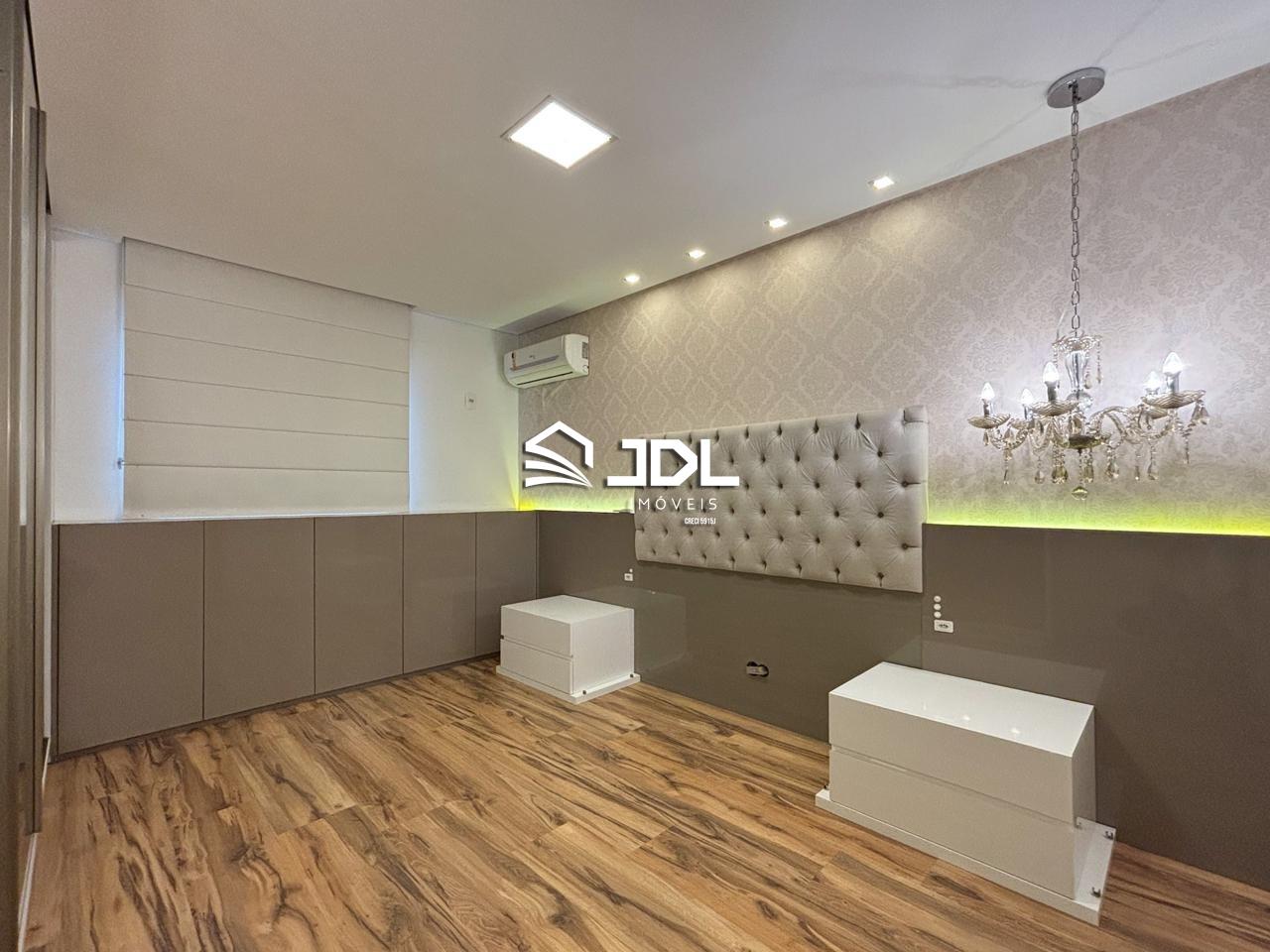 Apartamento à venda no bairro Tribess: 