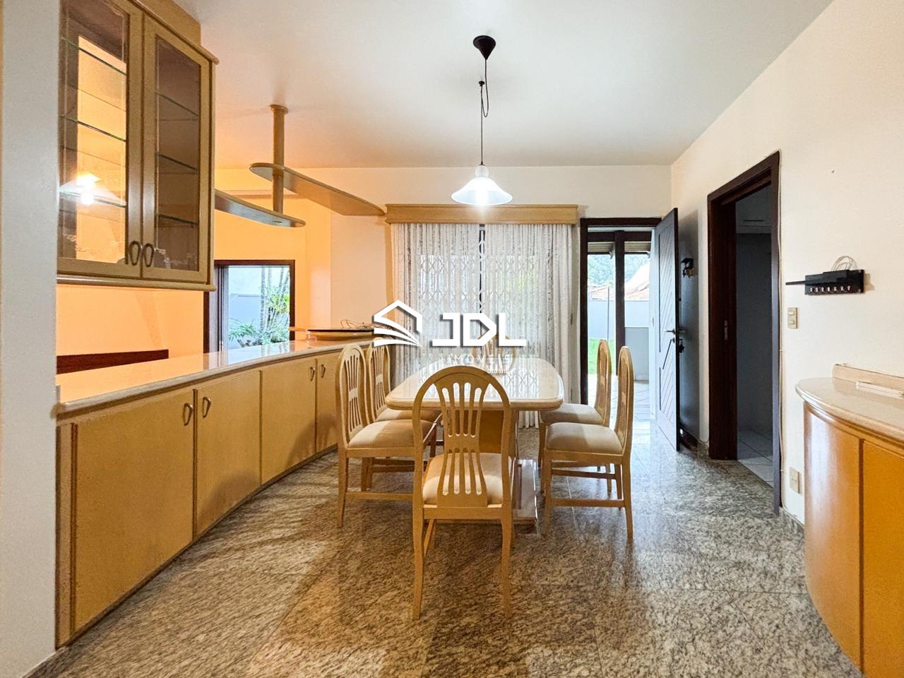 Casa à venda no bairro Vorstadt: 