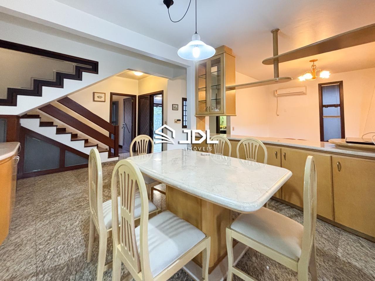 Casa à venda no bairro Vorstadt: 